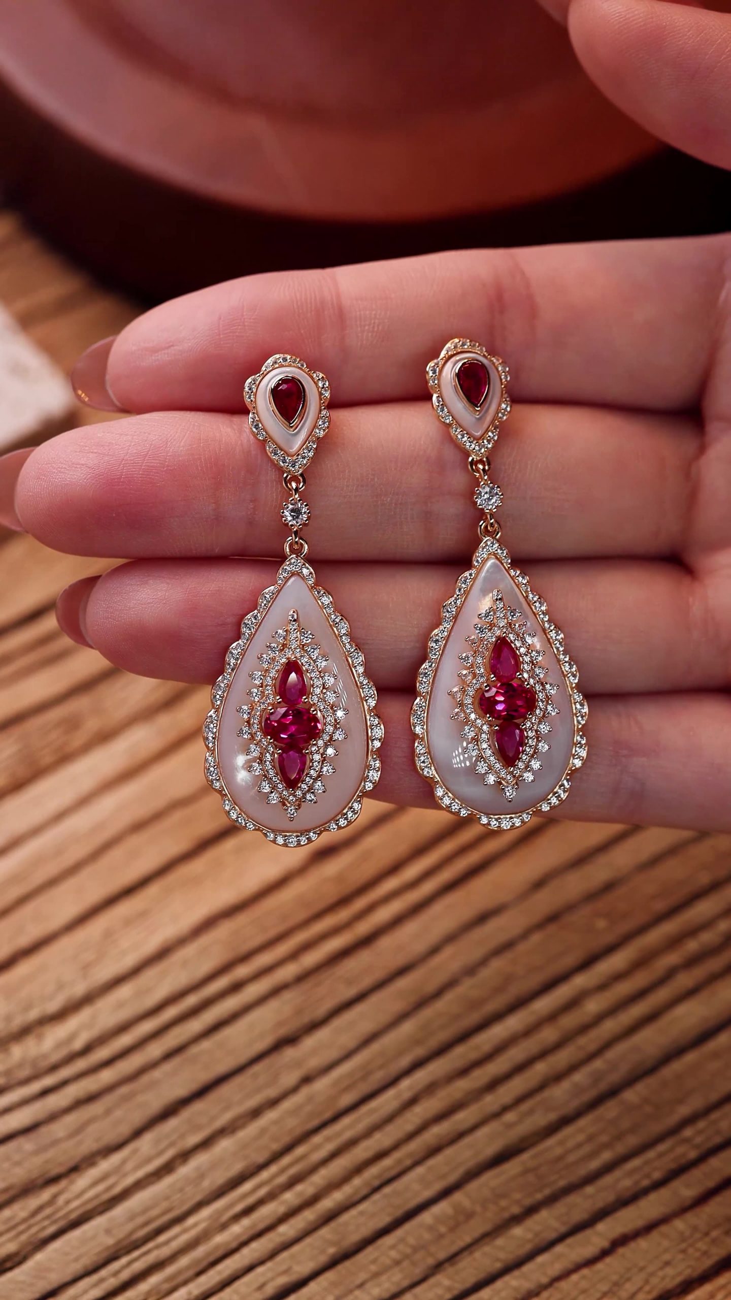 5.8 carat long water drop earrings - Image 3