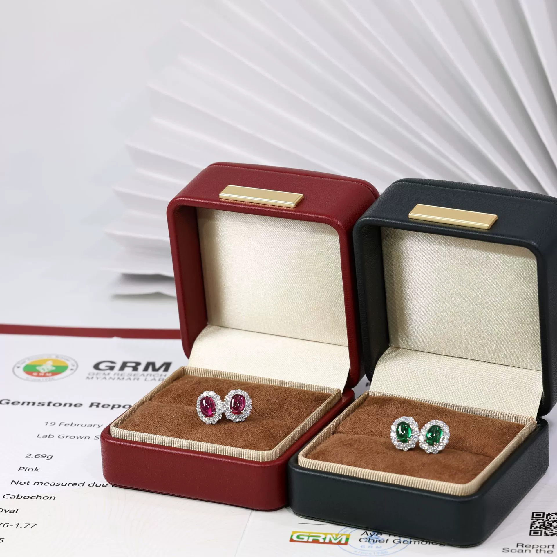 3 carat plain small stud earrings - Image 5