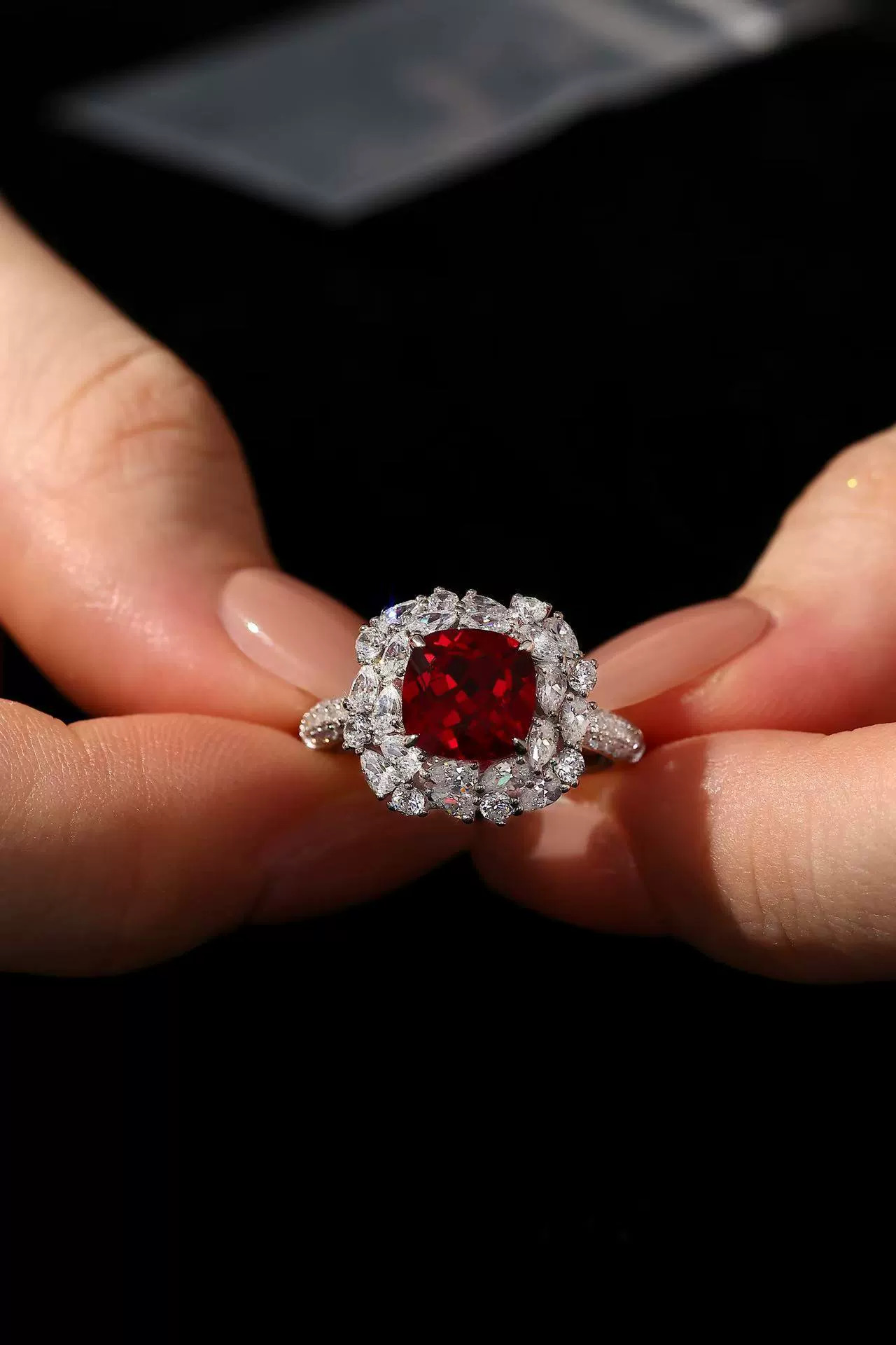 3 carat sapphire luxury full diamond ring - Image 6